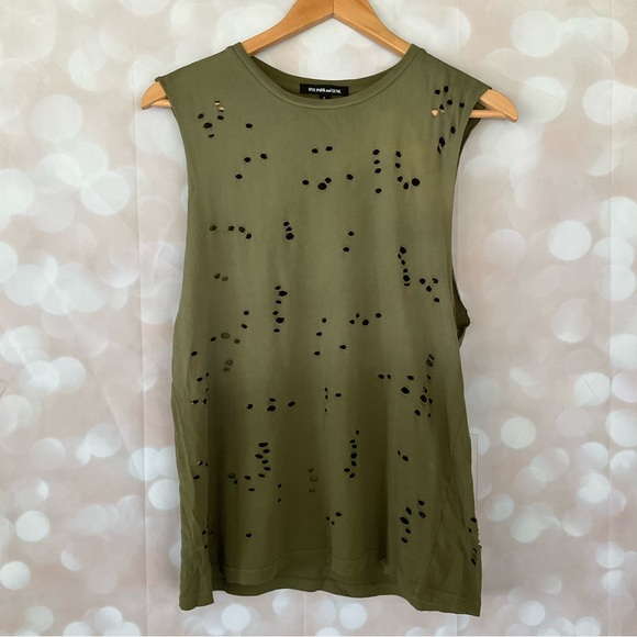 Hye Park & Lune Green Tank Top - Picture 2 of 6
